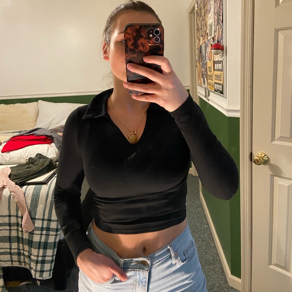 Retro collared top